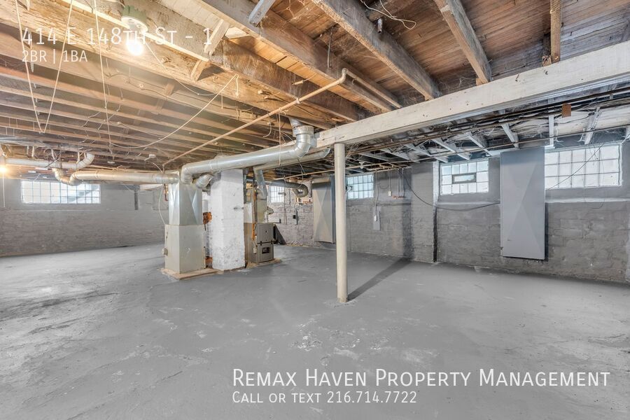 414 E 148th St | DN, Cleveland - Spacious 2-bed 1-bath multi-family home!  property image