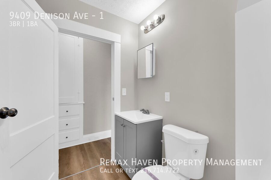 9409 Denison Ave | Apt 1 DN, Cleveland - Spacious 3-bed 1-bath multi-family home!  property image