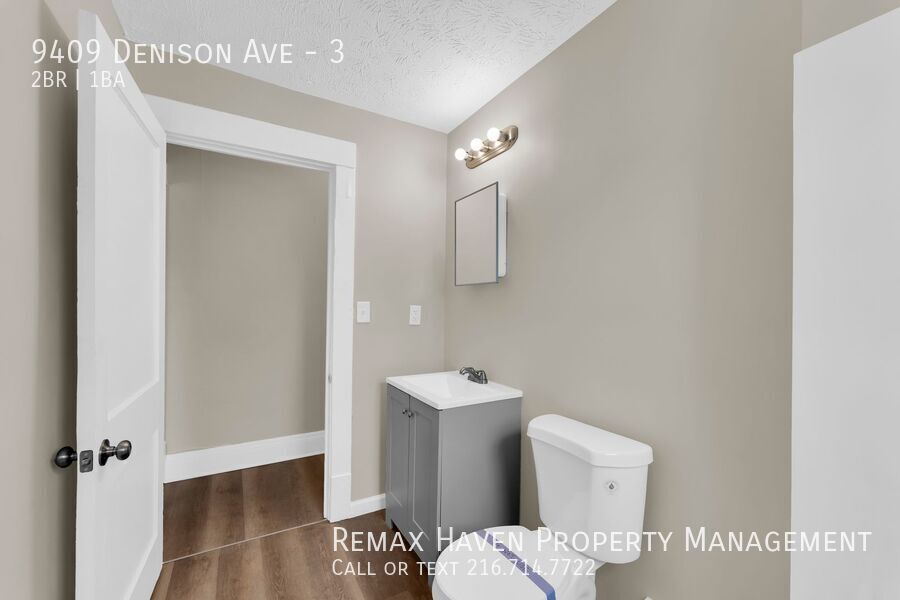 9409 Denison Ave | Apt 3 DN, Cleveland - Spacious 2-bed 1-bath multi-family home!  property image