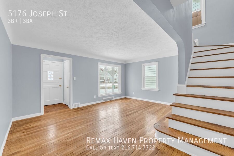 5176 Joseph St, Maple Heights - Spacious 3-bed 2.5 -bath single-family home! property image