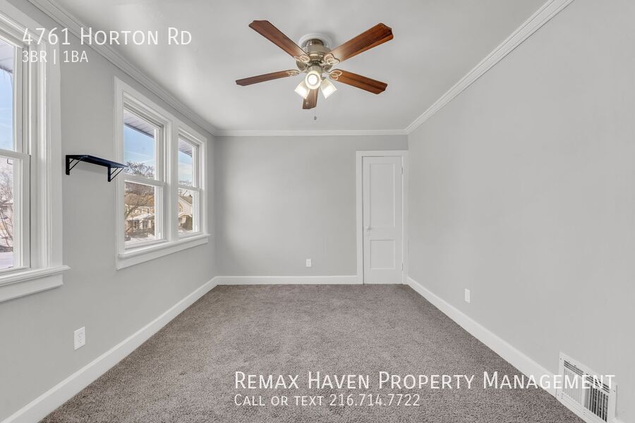 4761 Horton Rd, Garfield Heights - Spacious 3-bed 1-bath single-family home! property image