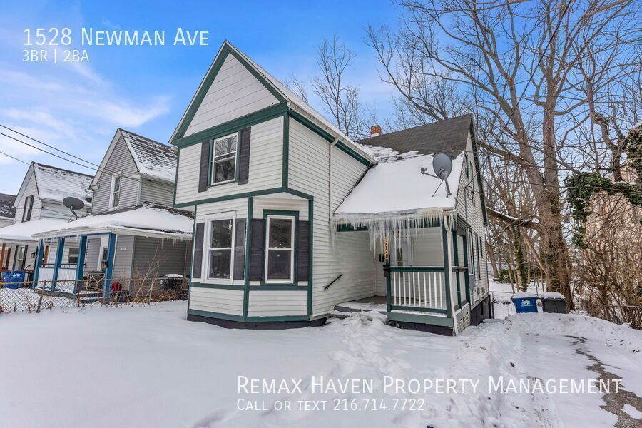 1528 Newman Ave, Lakewood - Spacious 3-bed 2-bath single-family home! property image