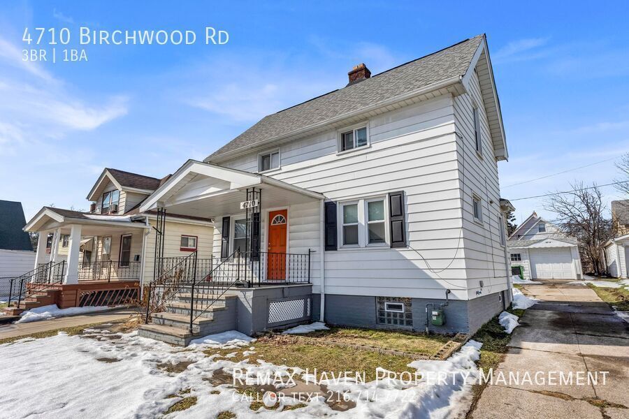 4710 Birchwood Rd, Garfield Heights - Spacious 3-bed 1-bath single-family home! property image