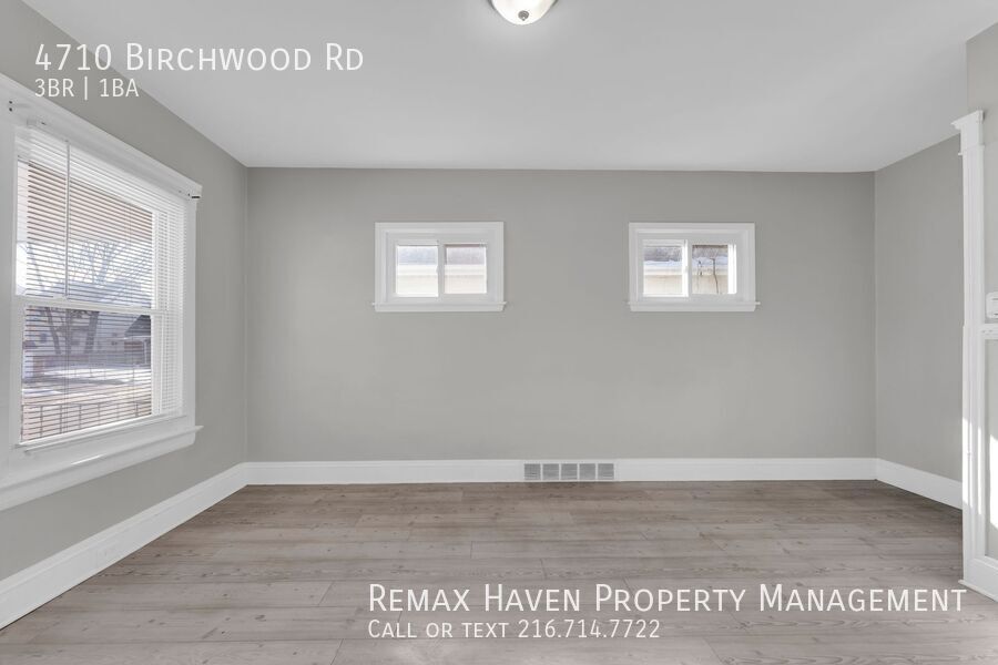 4710 Birchwood Rd, Garfield Heights - Spacious 3-bed 1-bath single-family home! property image