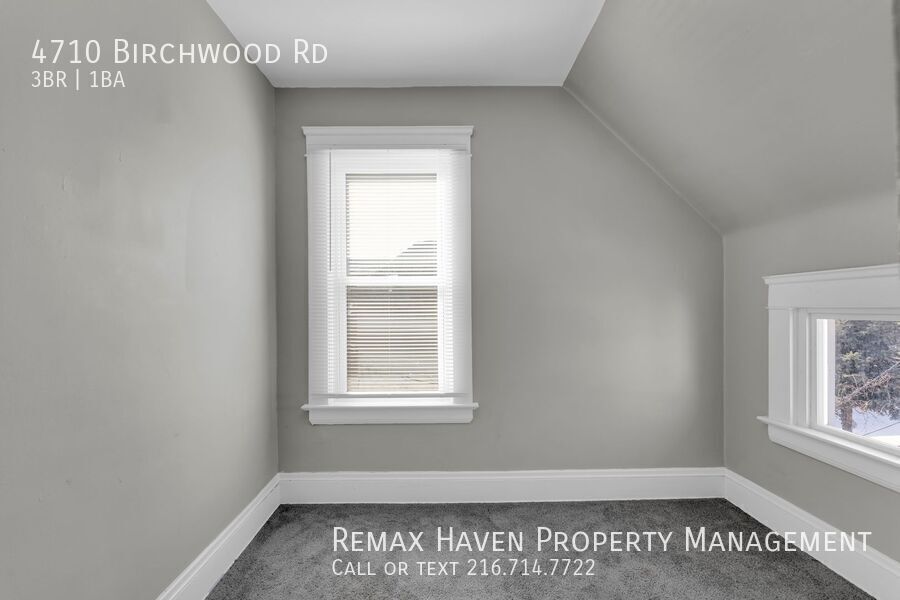 4710 Birchwood Rd, Garfield Heights - Spacious 3-bed 1-bath single-family home! property image