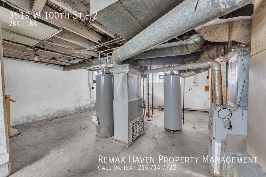 3519 W 100th St | Unit 2, Cleveland - Spacious 2-bed 1-bath multi-family home! All utilities included! property image