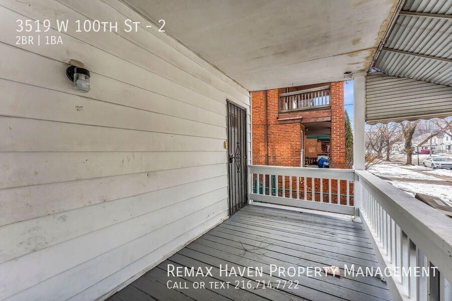 3519 W 100th St | Unit 2, Cleveland - Spacious 2-bed 1-bath multi-family home! All utilities included! property image