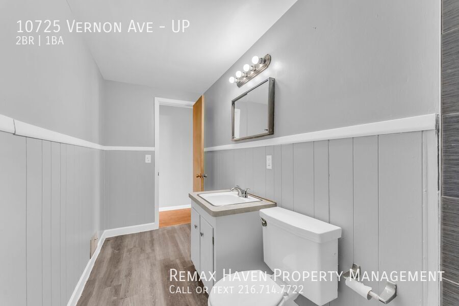10725 Vernon Ave | UP, Garfield Heights - Spacious 2-bed 1-bath multi-family home! property image