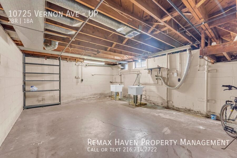 10725 Vernon Ave | UP, Garfield Heights - Spacious 2-bed 1-bath multi-family home! property image
