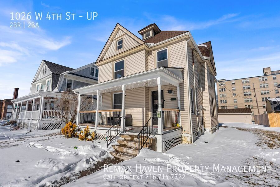1026 W 4th St | UP, Lorain - Spacious 2-bed 1.5-bath multi-family home!  property image