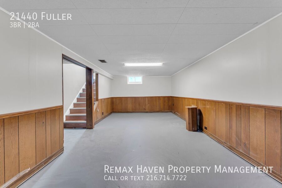 21440 Fuller Ave, Euclid - Spacious 3-bed 2 -bath single-family home! property image