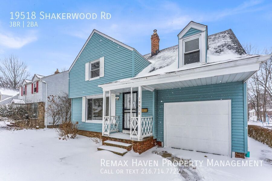 19518 Shakerwood Rd, Warrensville Heights - Spacious 3 - bed 1.5 - bath single-family home! property image