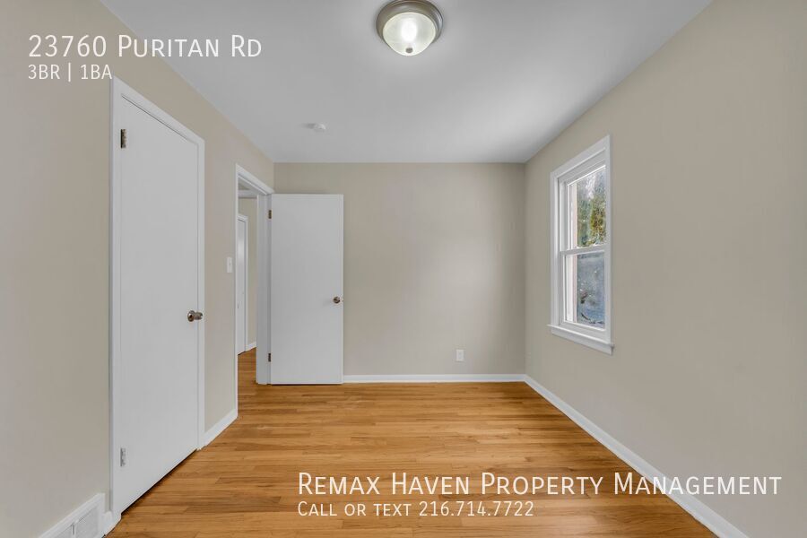 23760 Puritan Rd, Euclid - Spacious 3- bed 1- bath single-family home! property image