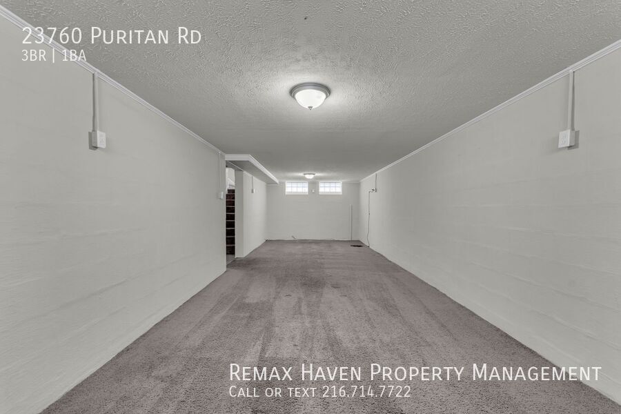 23760 Puritan Rd, Euclid - Spacious 3- bed 1- bath single-family home! property image