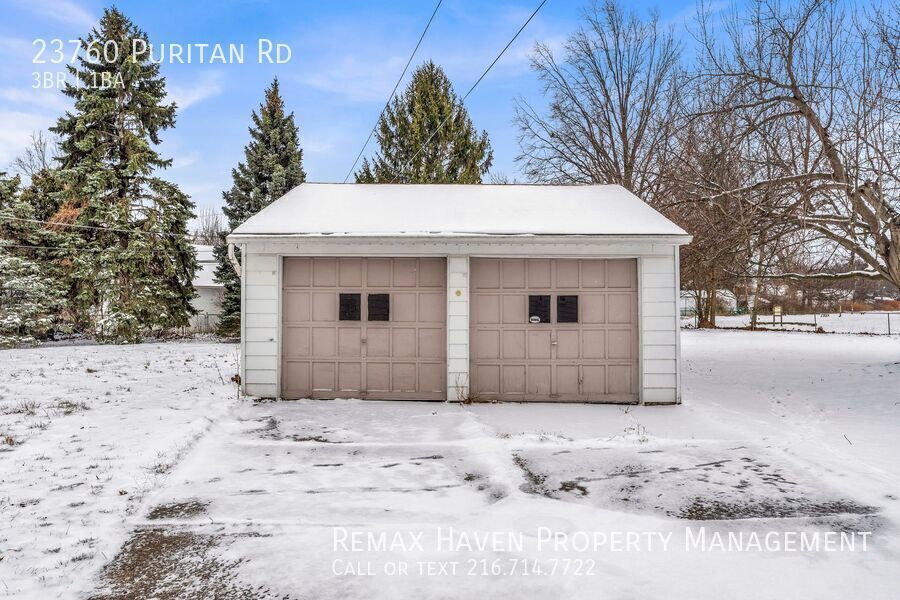 23760 Puritan Rd, Euclid - Spacious 3- bed 1- bath single-family home! property image