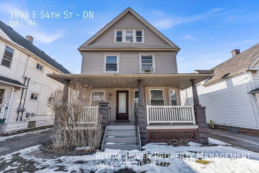 3998 E 54th St | DN, Newburgh Heights - Spacious 1-bed 1-bath multi-family home!  property image
