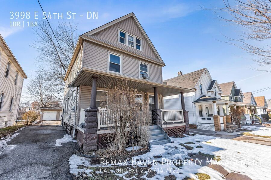 3998 E 54th St | DN, Newburgh Heights - Spacious 1-bed 1-bath multi-family home!  property image