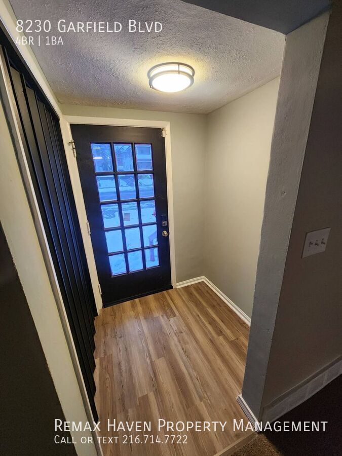 8230 Garfield Blvd, Garfield Heights - Spacious 4-bed 1 -bath single-family home! property image