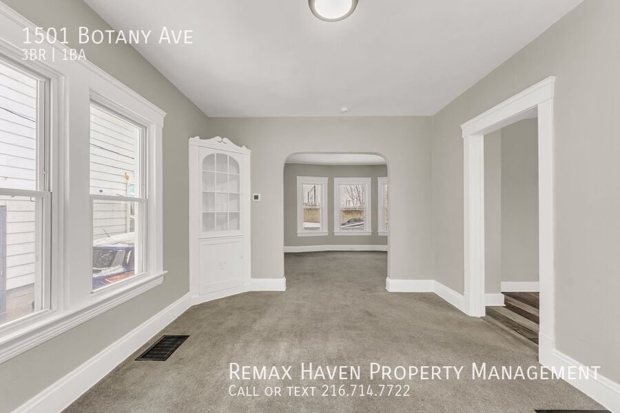 1501 Botany Ave, Cleveland - Spacious 3-bed 1 -bath single-family home! property image