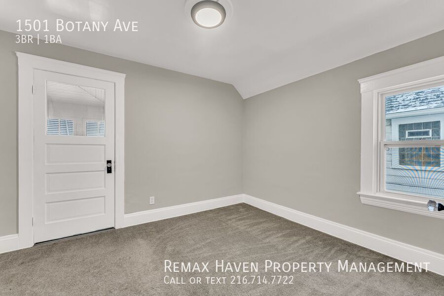 1501 Botany Ave, Cleveland - Spacious 3-bed 1 -bath single-family home! property image