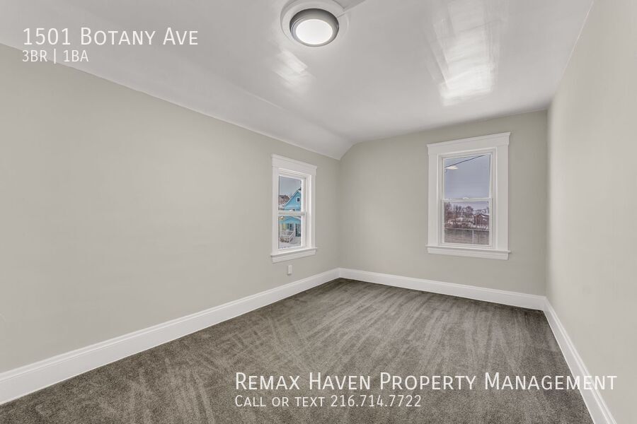 1501 Botany Ave, Cleveland - Spacious 3-bed 1 -bath single-family home! property image