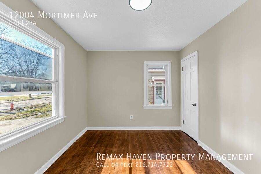 12004 Mortimer Ave, Cleveland - Spacious 4-bed 2-bath single-family home! property image