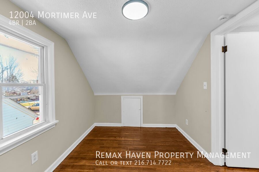 12004 Mortimer Ave, Cleveland - Spacious 4-bed 2-bath single-family home! property image