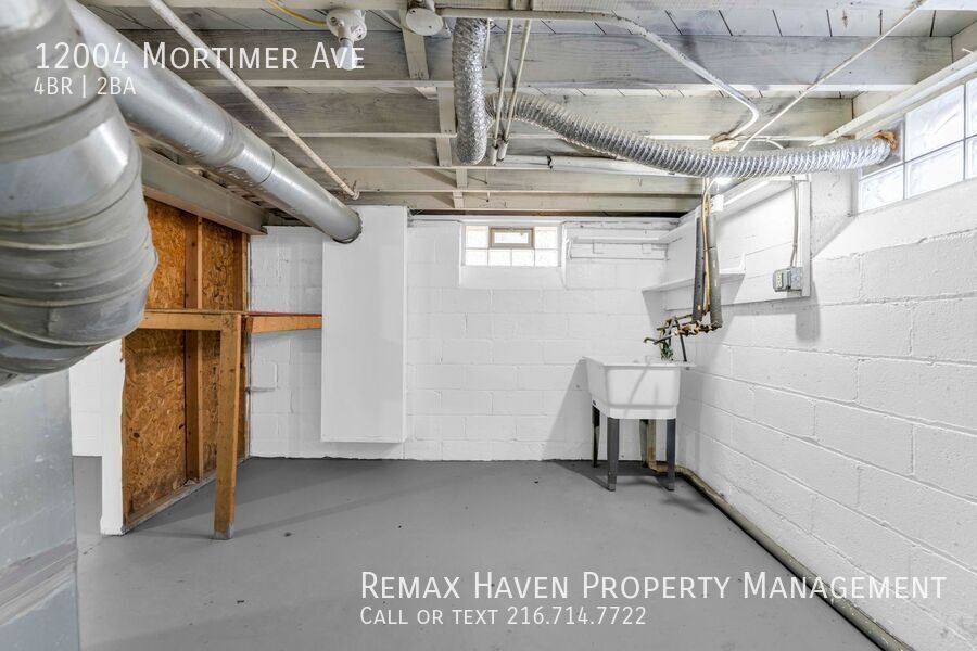 12004 Mortimer Ave, Cleveland - Spacious 4-bed 2-bath single-family home! property image