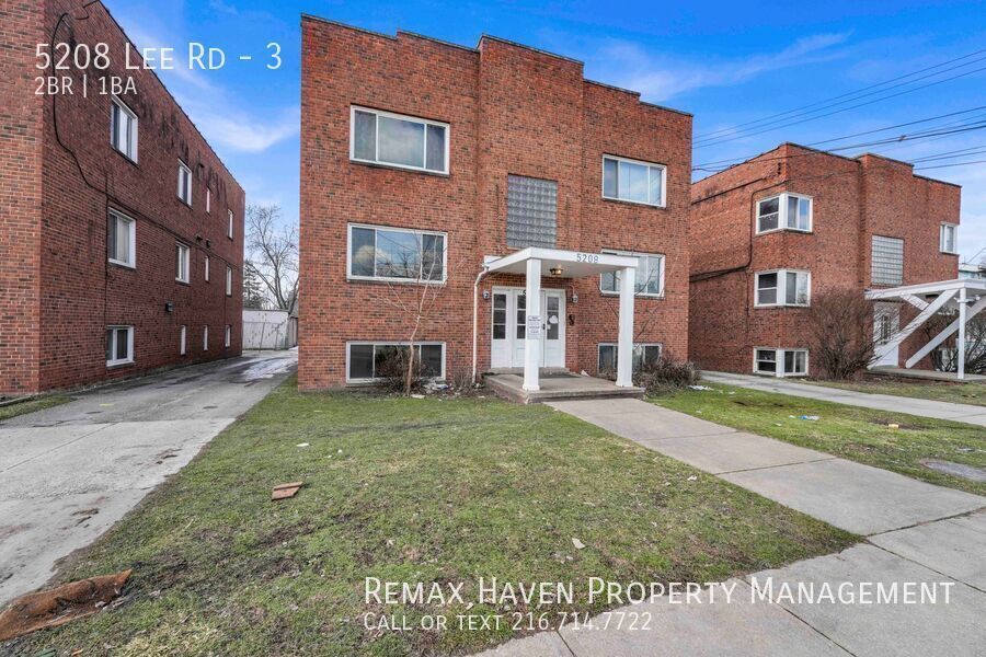 5208 Lee Rd | Apt 3, Maple Heights - Spacious 2 bed 1 bath apartment! property image