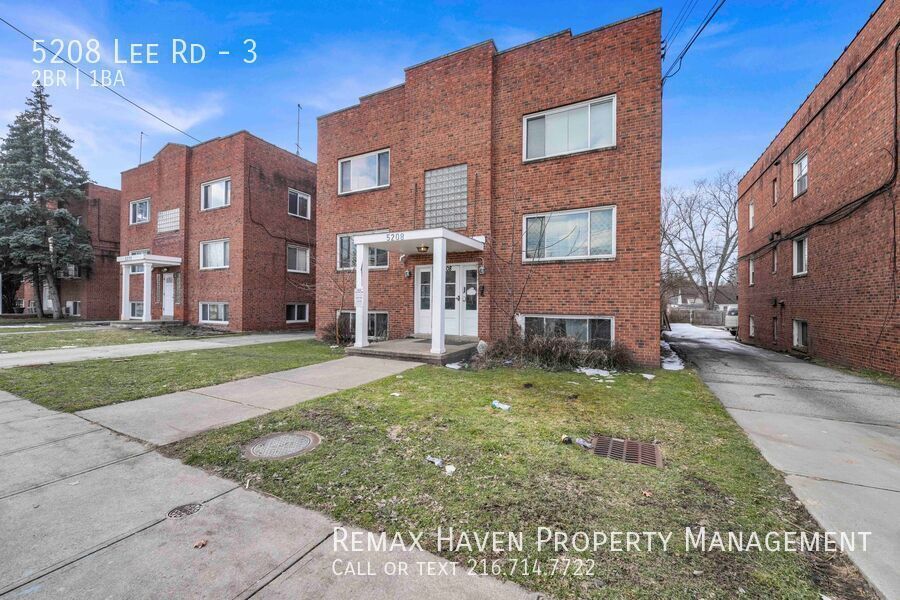 5208 Lee Rd | Apt 3, Maple Heights - Spacious 2 bed 1 bath apartment! property image