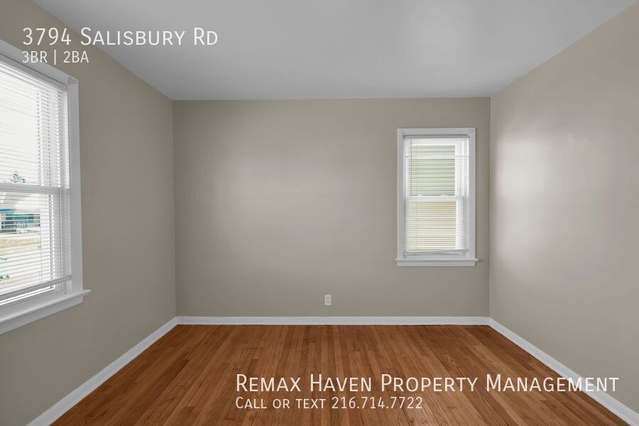 3794 Salisbury Rd, South Euclid - Spacious 3-bed 1.5-bath single-family home! property image