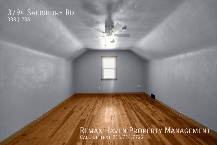 3794 Salisbury Rd, South Euclid - Spacious 3-bed 1.5-bath single-family home! property image