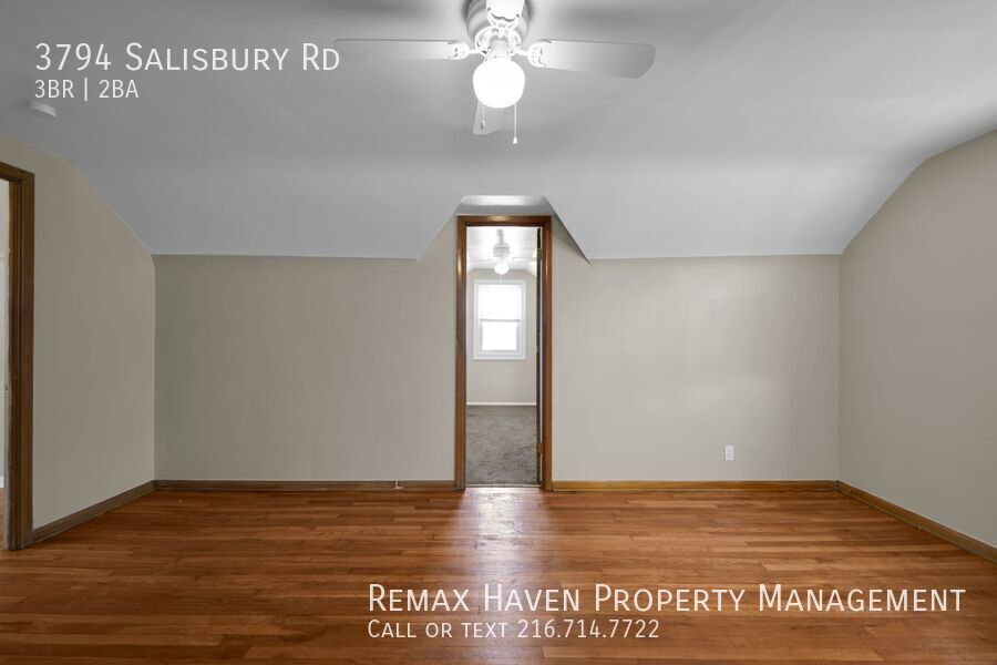 3794 Salisbury Rd, South Euclid - Spacious 3-bed 1.5-bath single-family home! property image