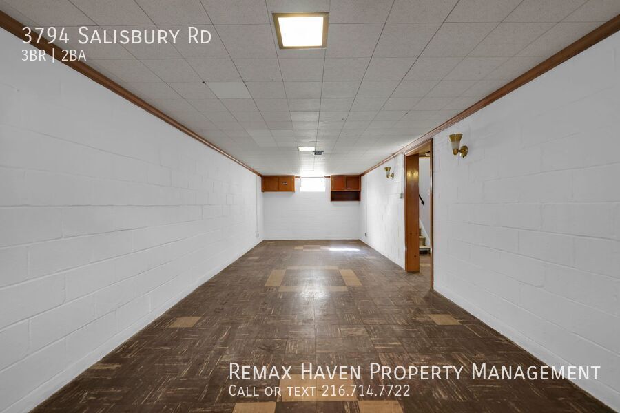 3794 Salisbury Rd, South Euclid - Spacious 3-bed 1.5-bath single-family home! property image