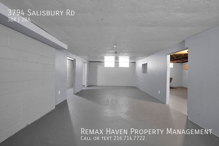 3794 Salisbury Rd, South Euclid - Spacious 3-bed 1.5-bath single-family home! property image