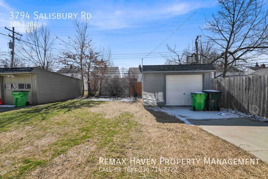 3794 Salisbury Rd, South Euclid - Spacious 3-bed 1.5-bath single-family home! property image