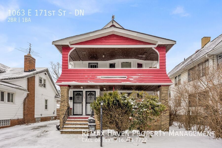 1063 E 171st St | DN, Cleveland - Spacious 2-bed 1-bath multi-family home! property image