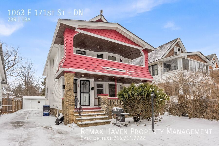 1063 E 171st St | DN, Cleveland - Spacious 2-bed 1-bath multi-family home! property image