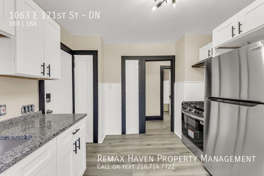 1063 E 171st St | DN, Cleveland - Spacious 2-bed 1-bath multi-family home! property image