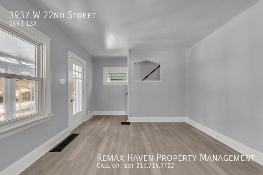 3937 W 22nd St, Cleveland - Spacious 3-bed 1-bath single-family home! property image