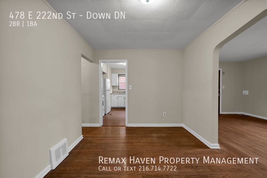 478 E 222nd St | DN, Euclid - Spacious 2-bed 1-bath multi-family home! property image