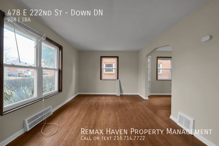 478 E 222nd St | DN, Euclid - Spacious 2-bed 1-bath multi-family home! property image