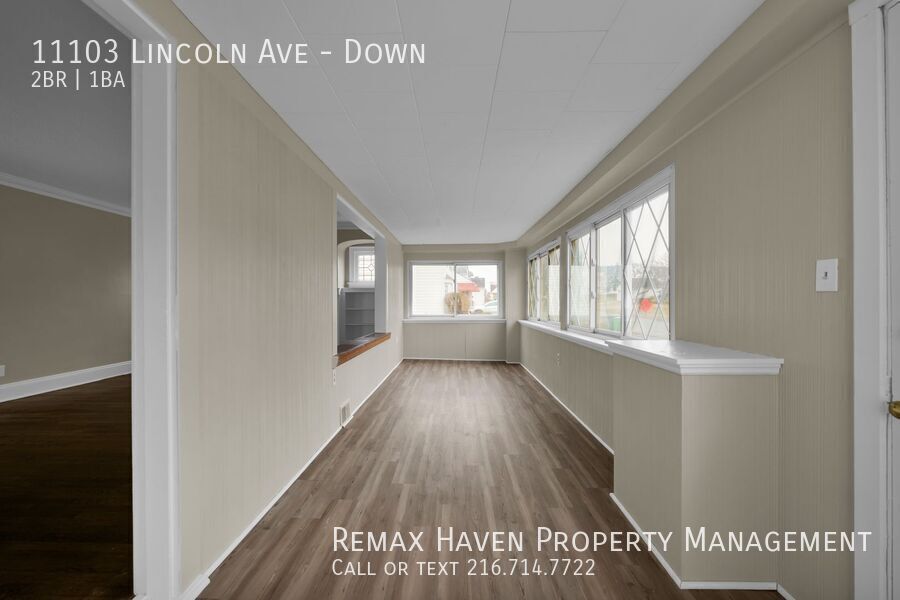 11103 Lincoln Ave | DN, Garfield Heights - Spacious 2-bed 1-bath multi-family home! property image