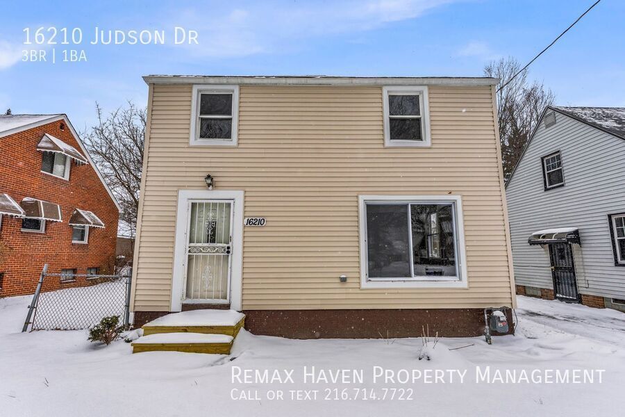 16210 Judson Dr, Cleveland - Spacious 3-bed 1-bath single-family home! property image