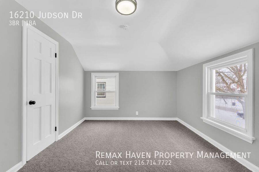 16210 Judson Dr, Cleveland - Spacious 3-bed 1-bath single-family home! property image