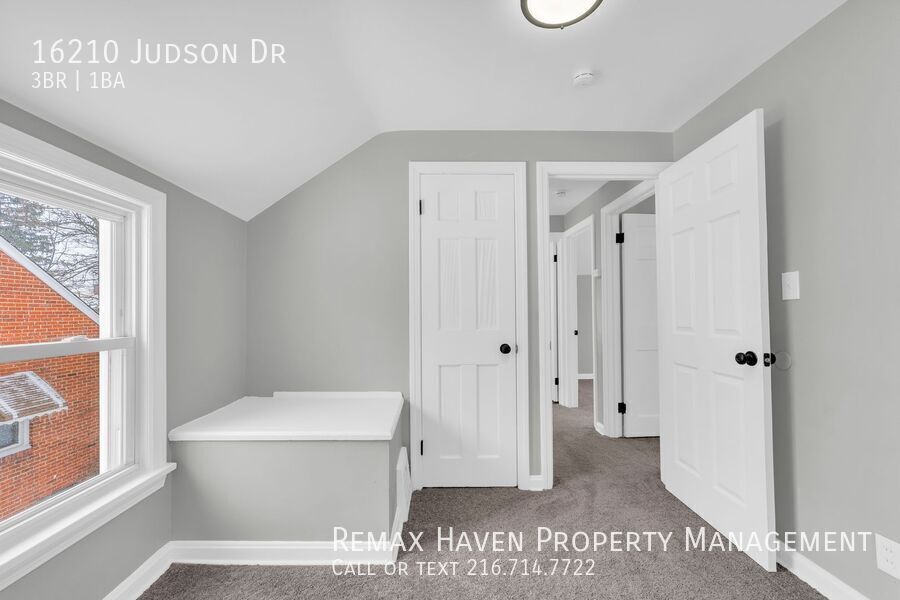 16210 Judson Dr, Cleveland - Spacious 3-bed 1-bath single-family home! property image