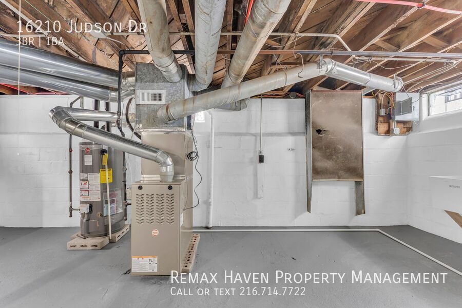 16210 Judson Dr, Cleveland - Spacious 3-bed 1-bath single-family home! property image