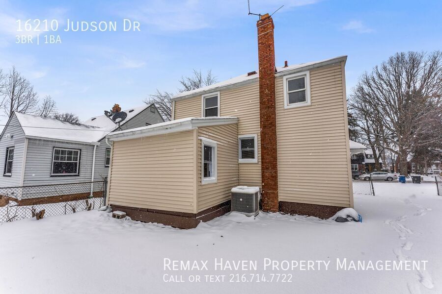 16210 Judson Dr, Cleveland - Spacious 3-bed 1-bath single-family home! property image