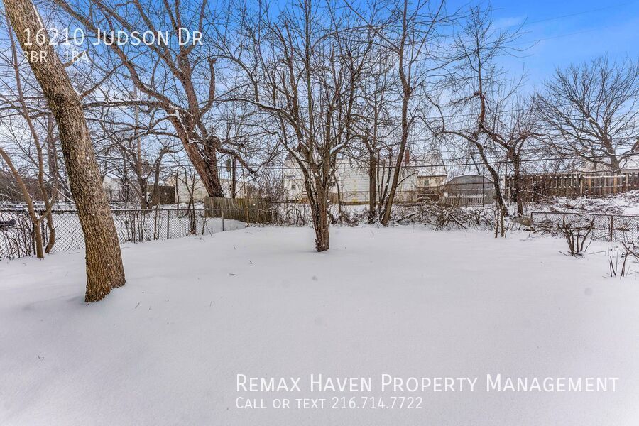 16210 Judson Dr, Cleveland - Spacious 3-bed 1-bath single-family home! property image
