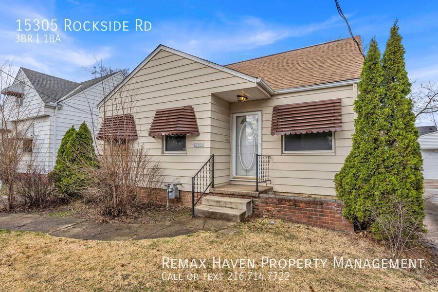 15305 Rockside Rd, Maple Heights- Spacious 3-bed 1-bath single-family home! property image